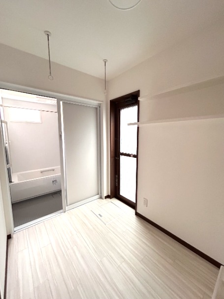 浴室とランドリールームを隣接させて洗濯動線を最短にした事例