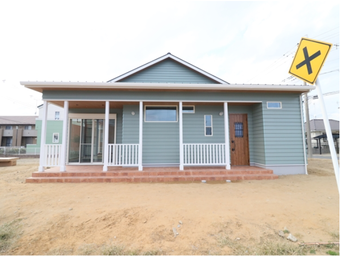 カリフォルニアを彷彿とさせるアメリカンスタイルの施工事例