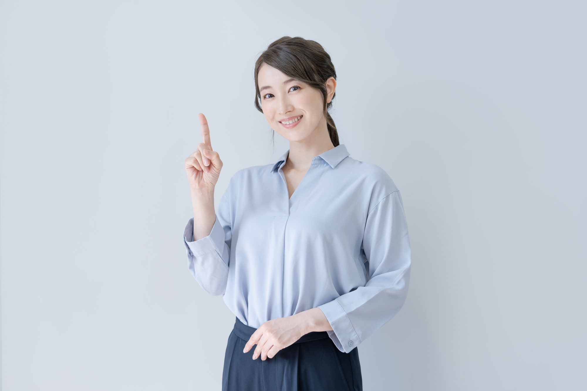 ファミリークローゼットの提案をする担当者